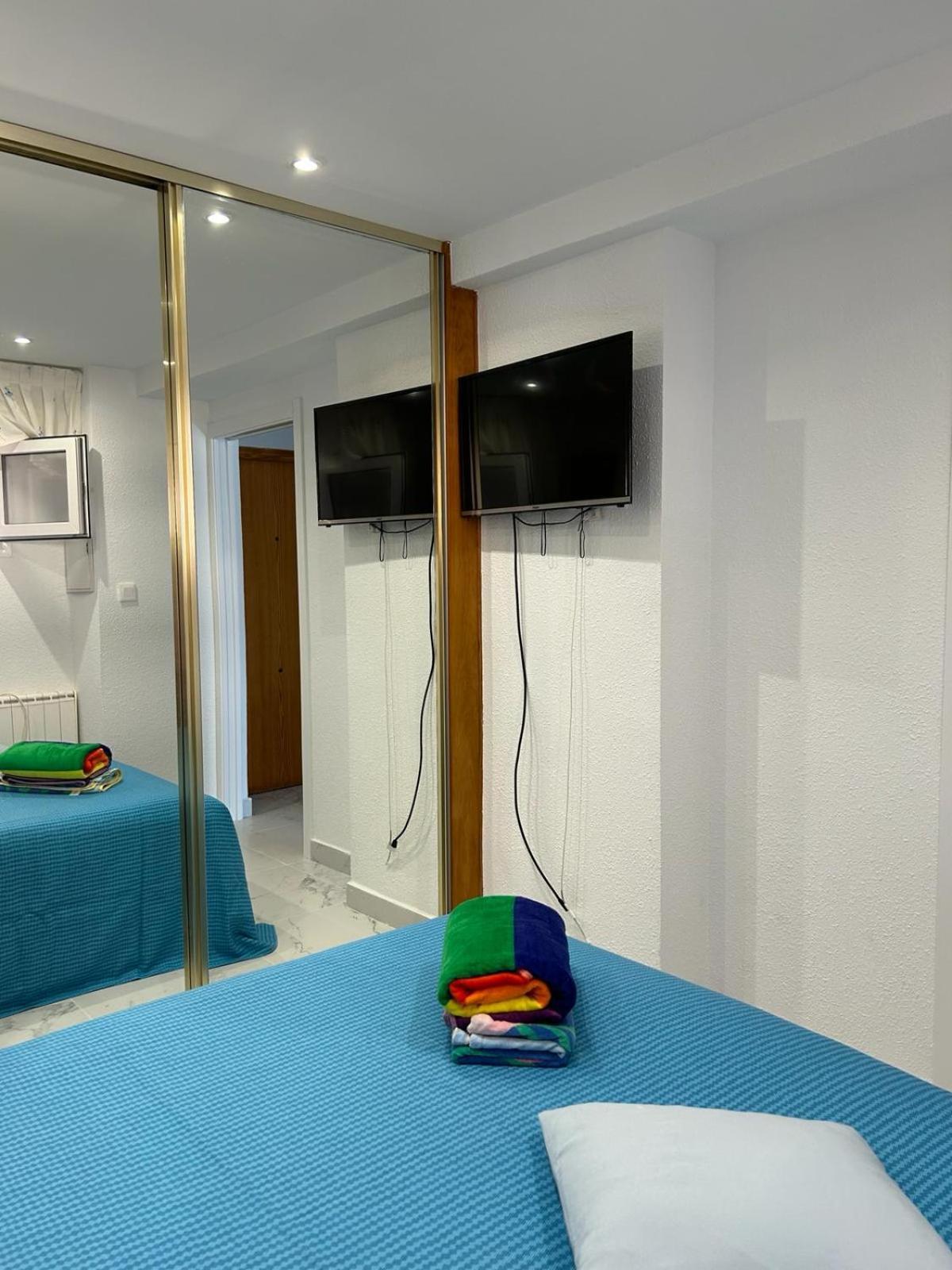 Splendido Appartamento Fronte Mare Vista Spiaggia - Prima Linea Mare Torrevieja Eksteriør billede